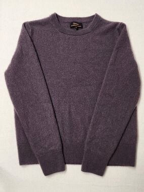 Quince 100% Mongolian Cashmere Crewneck Sweater Plum Purple Quiet Luxury Size M